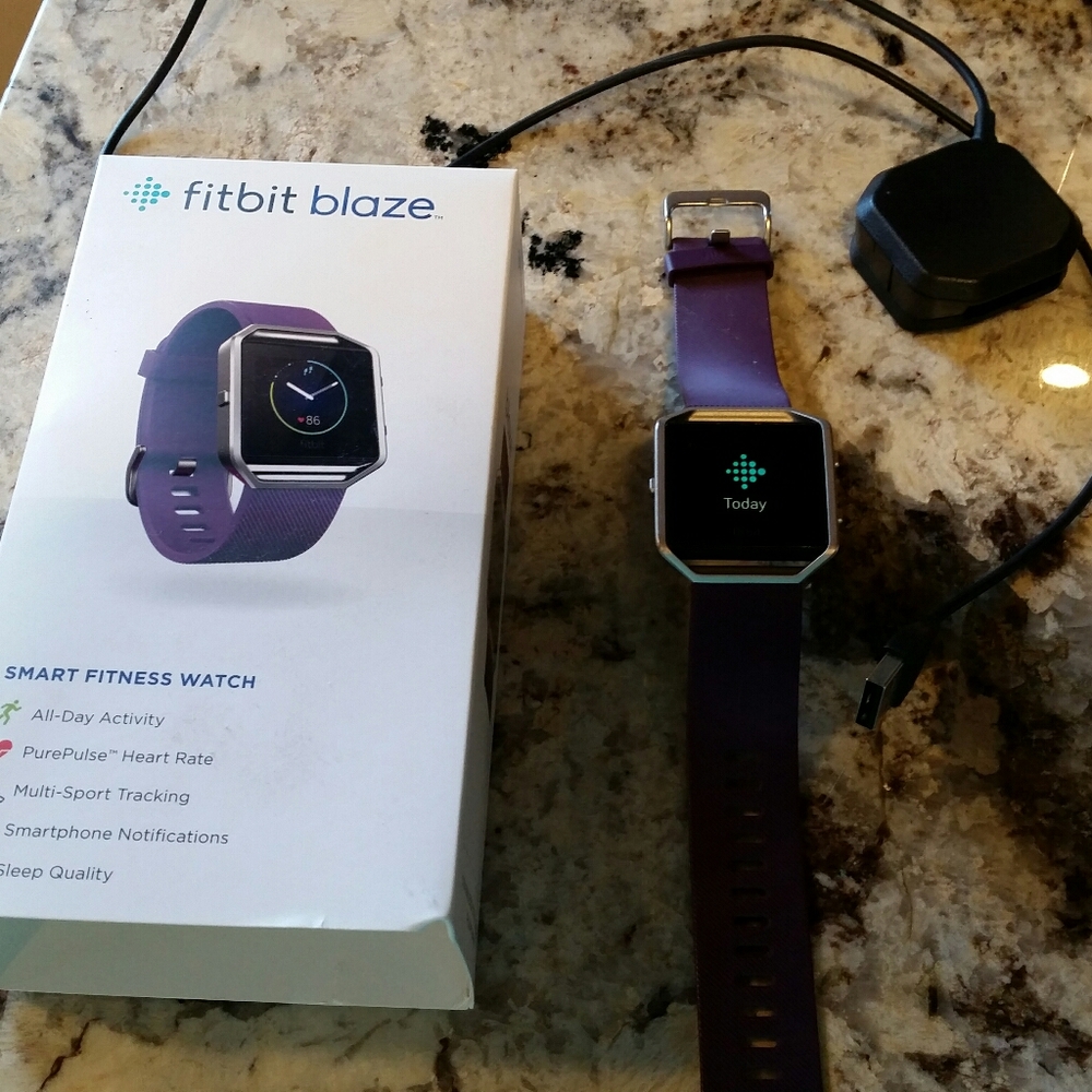 Fit bit blaze purple size large